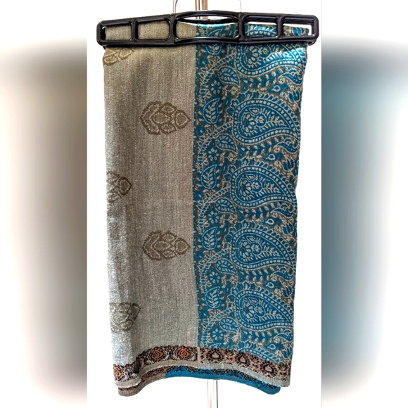 *Shawl in Taupe, Turquoise, Orange, Black - Picture 2 of 11